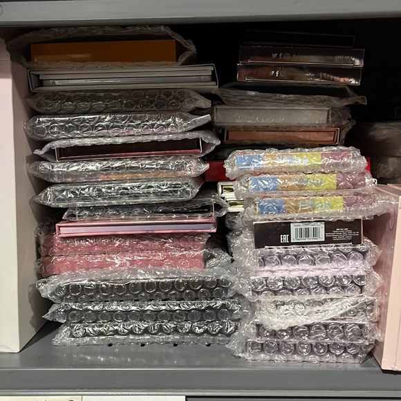 Mystery skincare bundle - Picture 6 of 9